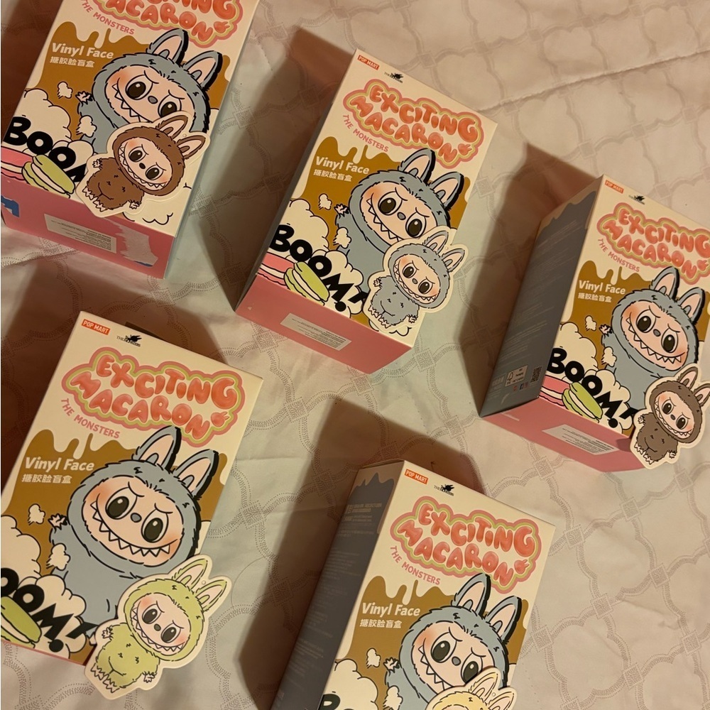 Labubu Macaron
